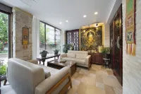 央金格中国式旅館 巴塘