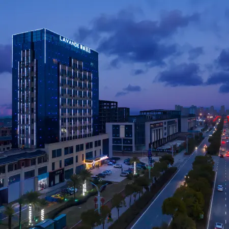 Lavande Hotel (Guixi Yingxiong Avenue Xingyuan Branch)