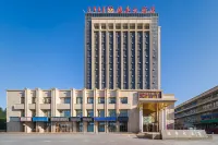 Hongfeng Hotel Hotels near Bole Comprehensive Gymnasium