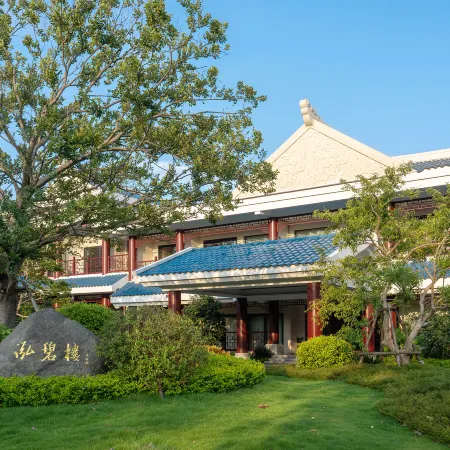 Aqua Resort