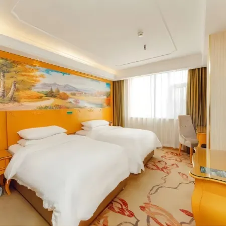 Fuhua Hotel (Shijiazhuang Shimeiji Specialty Market Shengshi Sports Center Branch) Отели рядом с достопримечательностью «Чанган»