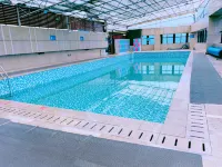 โรงแรมเทียนหยวนหมิงเยว่ - ที่มีสระว่ายน้ำ