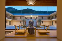 花築奢·五台山迦月居民宿（五台山風景區店）