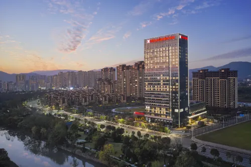 Hilton Garden Inn Ganzhou Longnan Hotel a Longnan