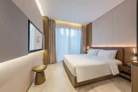 Guangzhou TaiKoo Hui Rezen Select Hotel (Gangding Subway Station) Hotels near Gangding Station