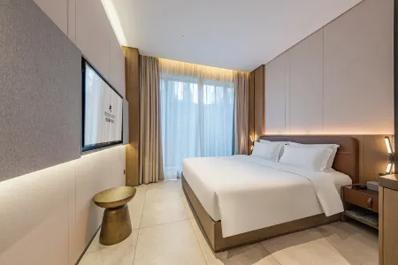 Guangzhou Tianhe TaiKoo Hui Rezen Select Hotel