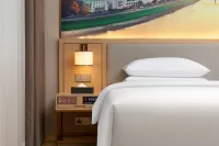 Vienna  Hotel (Tongren High-speed Railway Station) Hotels in Tongren