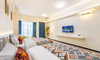 QingNing Designer Apartment (Foshan Chao'an Subway Station Branch)