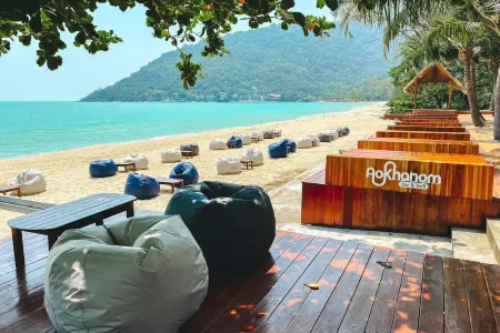 Hotel Villa AoKhanom Beachfront