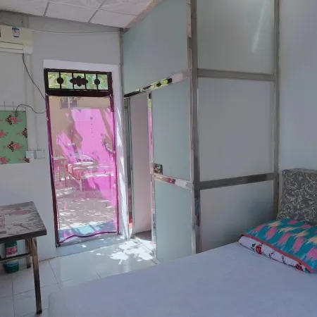 Turpan Fengyi Homestay