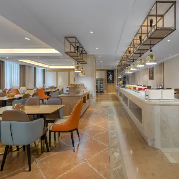 Vienna International Hotel (Sanmenxia South Station Branch)