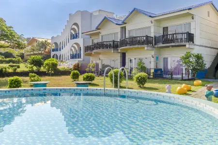 Happiness Ocean View B&B Отели рядом с достопримечательностью «White Lighthouse»