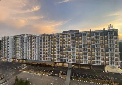 Zenith Suites Cameron Hoteles cerca de Cameron Centrum