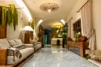 Fenglanju Jimi Audio-Visual Smart Homestay (Huize Ancient City) - Küvet