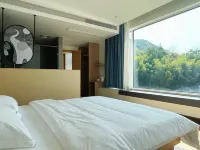 Trunk Inn(Siming Lake Scenic Area) - balcony