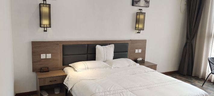 Nanyi Hotel Hotel di Chishui