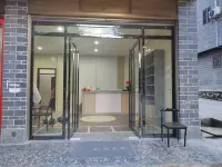 Xinghui Homestay Hotels near Hong'an Ancient Town