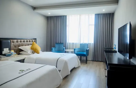 岑鞏豪森大酒店