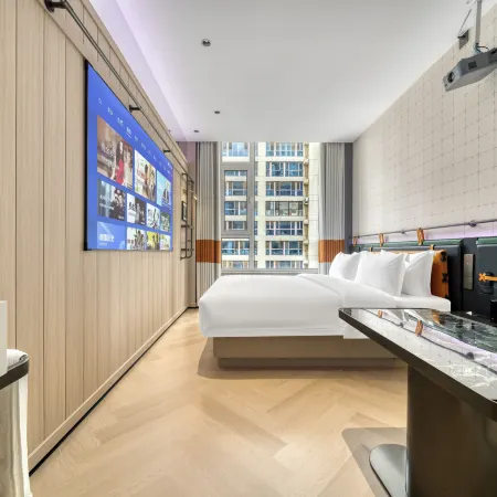 EK Inn Hotel (Dalian Railway Station Zhongshan Square Subway Station)
