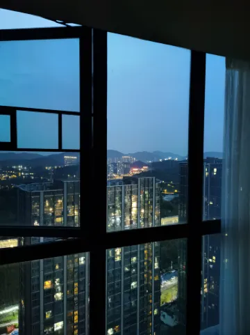 Sina International Apartment (Guangzhou Luogang Agile Plaza Shuixi Metro Station) Отели рядом с достопримечательностью «Qingfeng»