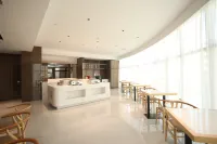 Elong Wanguo Hotel (Jingdezhen Leping Honghao Forest Park)