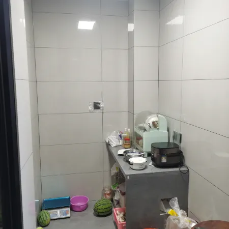 Wuyishan Home Improvement Hotel Отели рядом с достопримечательностью «Wuyishan Hospital of Traditional Chinese Medicine»