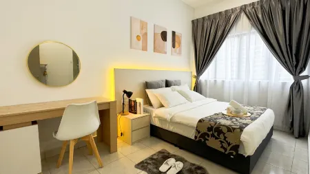 Nilai Vision City 4+1 PAX Akasia Suite