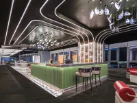 Radisson RED Hefei South Railway Station Hotel a Hefei