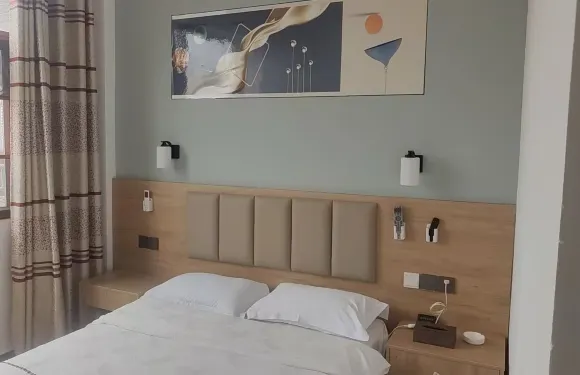 富源竹園鎮致尚酒店