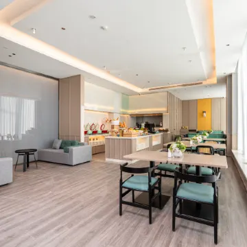 Country Inn & Suites by Radisson Hotel (Harbin Central Avenue Heshan Street Subway Station) Отели рядом с достопримечательностью «Народная больница в Даули, Харбин»