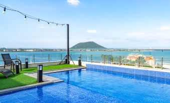 Jeju Attirance Hotel & poolvilla