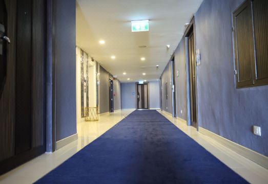 2. 글래시어 호텔 ..