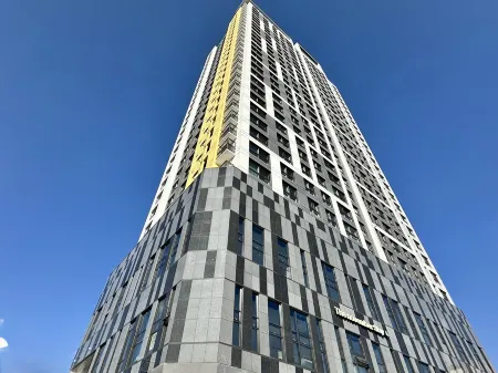 The november Stay Guri Station Отели в г. Кури