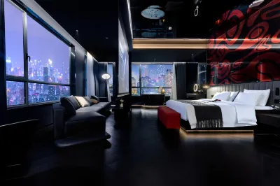 Rubik's Cube Hotel (Shihezi Railway Station) Hotel berhampiran Shihezi University Teaching Experimental Field