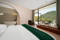 Mingyuejian · Designer Intelligent Homestay (Tianzhu Mountain Scenic Area) Hotels in Qianshan