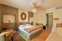 Villa Augusta Hotels in Clansayes