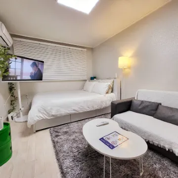 Moon House in Seoul #Quiet #Airport Transport Nearby#1 Min to Line2 Nakseongdae Subway Các khách sạn gần Công viên Nakseongdae
