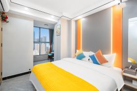 Milan  Time  hotel