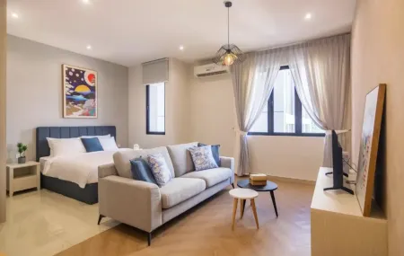 Iconic Regency by Stellar ALV Отели рядом с достопримечательностью «Homestay Penang Palm Court»