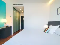Hotel Atarazanas 토레스 데 콰르트 주변 호텔