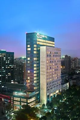 The QUBE Hotel, Shanghai Hotel in zona Shanghai Second Polytechnic University Nanyang Teaching Department