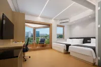 Boke Parker · Lake View Hotel (Changsha Huanghua International Airport T2 Terminal Branch)