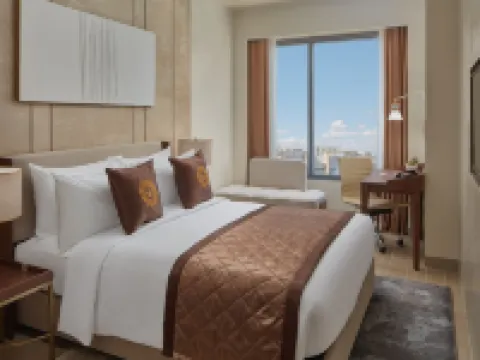 Grand Westside Manila Bay โรงแรมในปารานาคิว