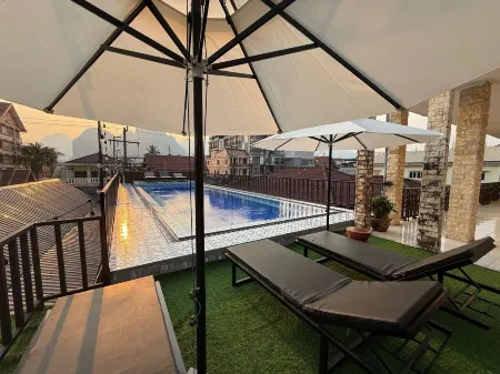 Vang Vieng Family Boutique Hotel