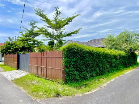 Tepak Nusuk Private Pool Homestay 5 Bedrooms 4 Bathrooms