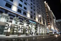 Peninsula Worth Hotel Отели в г. 
