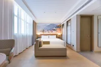 Vienna Hotel (Haian Chengdong Town Branch) - balcony