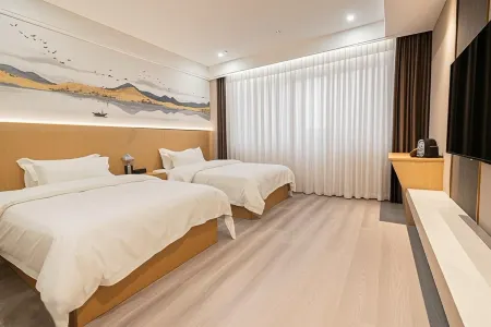 Zhongjiang Yunding Business Hotel