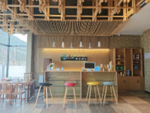 Five Color Boutique Hotel (Gesar Cultural Museum Branch in Seda County) Sertar otelleri