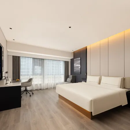 Atour Hotel Yunfu Luoding Taide Tianrun Plaza